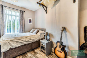 Photo 16- click for photo gallery